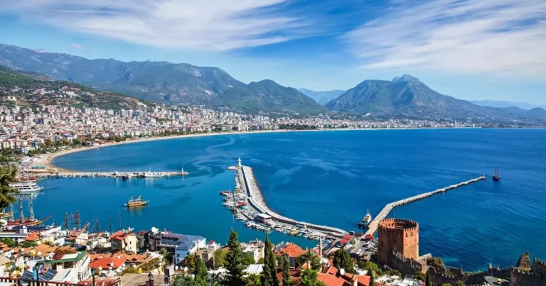 Türkiyə səhəri zəlzələ ilə açdı – FOTO