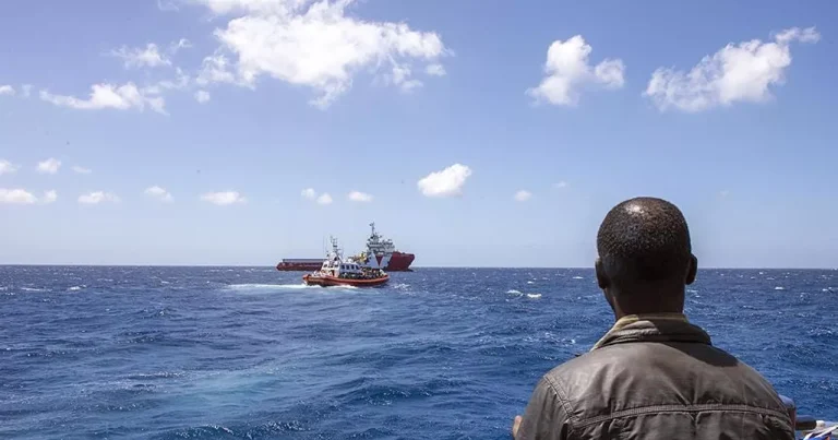 Nigeriya sahillərində pirat hücumu: 15 nəfər qaçırıldı