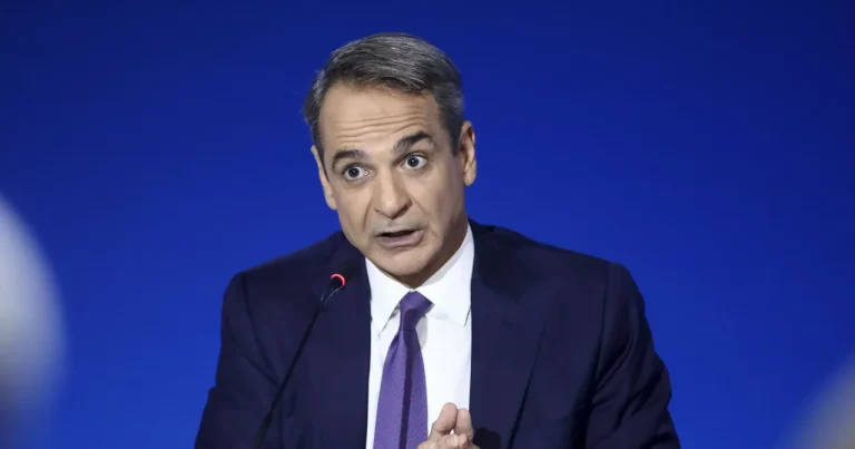 Yunanıstanın Baş naziri: Dünya İranın Hörmüz boğazından keçid üçün ödəniş tələb etməsini qəbul etməyəcək