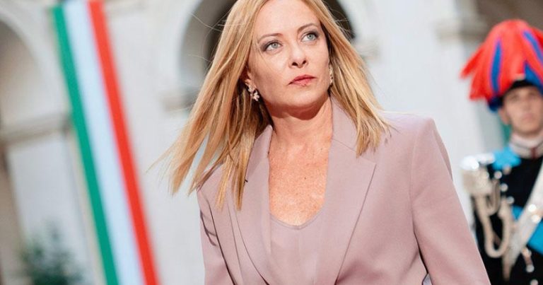 Çılğın Meloni Bakıya niyə gəlir? – KRİTİK gedişat