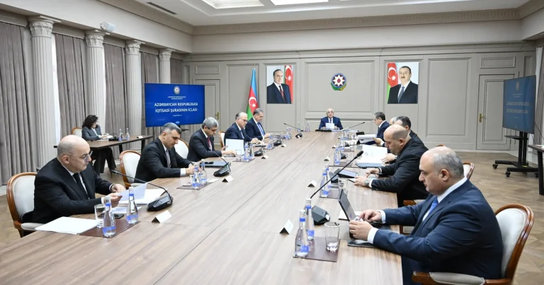 İqtisadi Şuranın iclası keçirilib: Büdcənin proqnoz göstəriciləri müzakirə olunub – FOTO