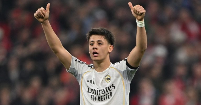 Bazar dəyəri 100 milyon olan 21 yaşlı Arda Gülərlə bağlı ŞOK YAZI