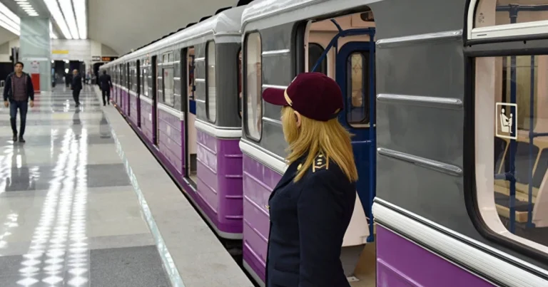 Bakı metrosunun stansiya rəisi ÖLÜB – FOTO