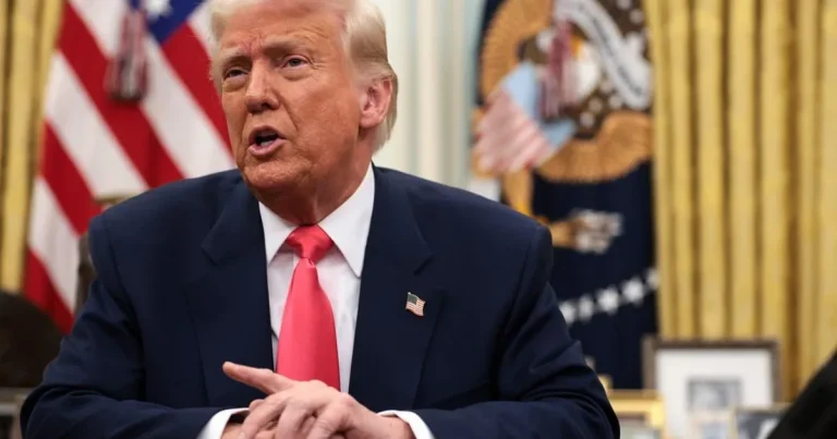 İranın Hörmüz boğazından keçidə görə ödəniş tələb etməsinə ABŞ-dən SƏRT REAKSİYA