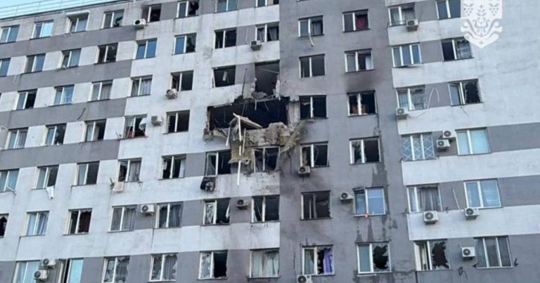 Rusiya ordusu Odessada xəstəxananı vurdu