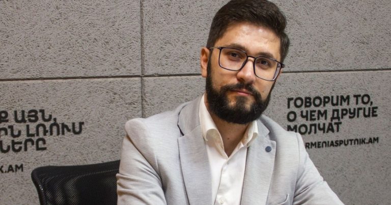 Matevosyan Azərbaycanla bağlı qorxu ssenariləri səsləndirdi Matevosyan Azərbaycanla bağlı qorxu ssenariləri səsləndirdi