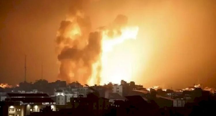 İsfahana zərbələr dayanmır: Güclü partlayışlar var İsfahana zərbələr dayanmır: Güclü partlayışlar var