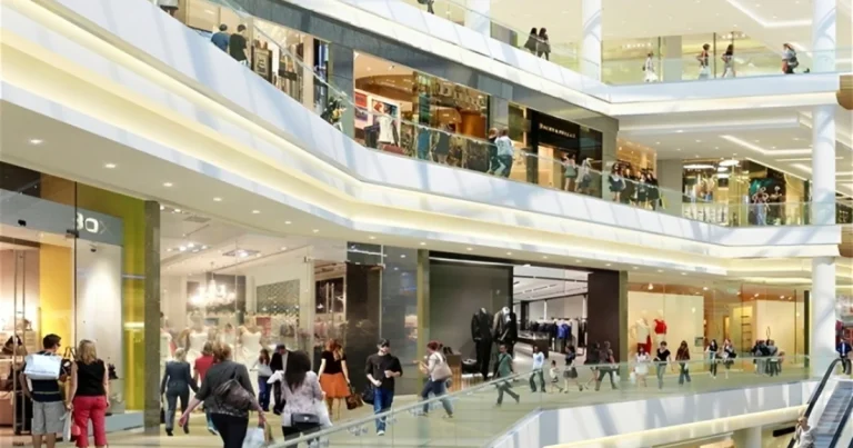 Məşhur ticarət mərkəzi BAĞLANIR? – VİDEO