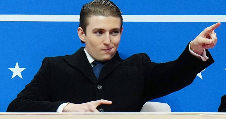 Co Baydenin oğlu Donald Trampın oğlunu rinqə çağırdı