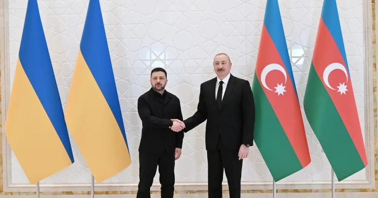 İlham Əliyevin Qəbələdə Volodimir Zelenski ilə təkbətək görüşü keçirilir – FOTO