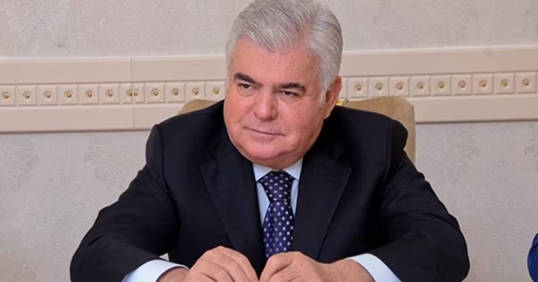 Ziya Məmmədovun qalmaqallı qohumuna yüksək vəzifə VERİLDİ Ziya Məmmədovun qalmaqallı qohumuna yüksək vəzifə VERİLDİ