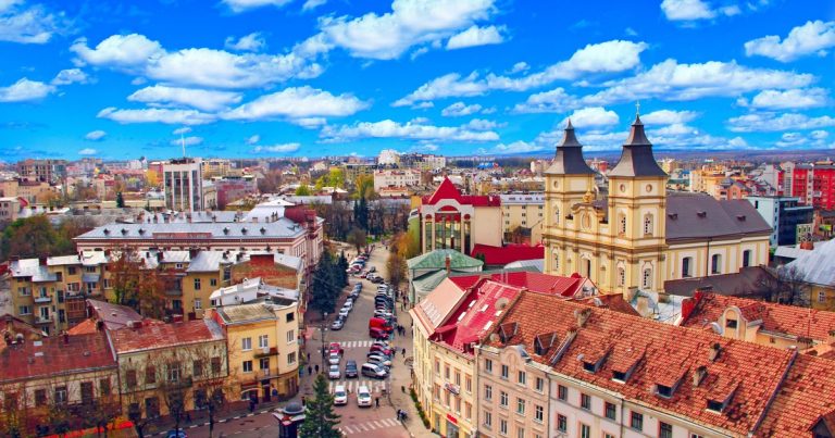 Ukrayna paytaxtı İvano-Frankovska köçürülübmüş
