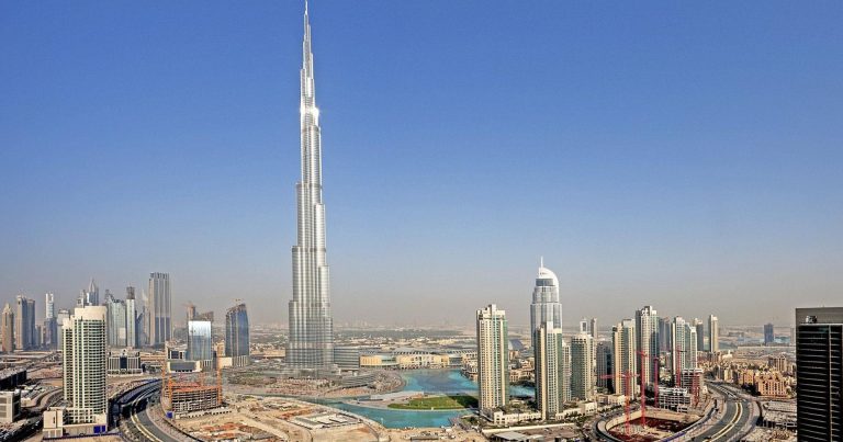 Birləşmiş Ərəb Əmirlikləri dollardan imtina edir