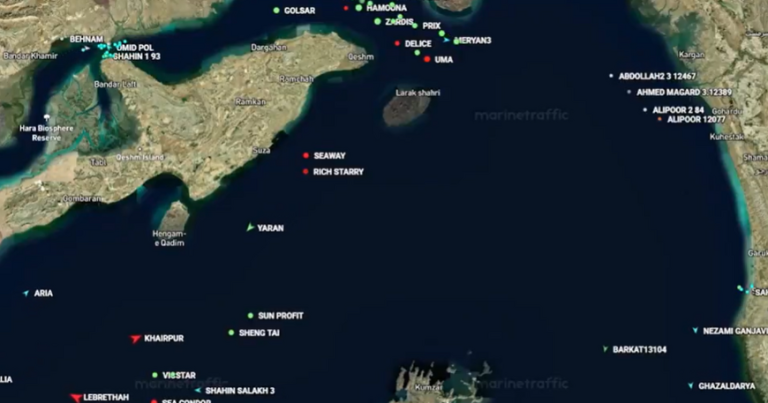 Hörmüzdə ölü sükut: Gəmilərin sensasion qaçış xəritəsi