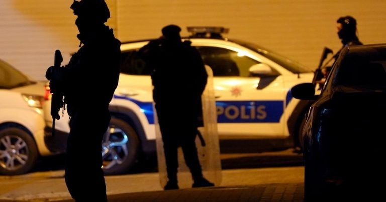 SON DƏQİQƏ! Şou-biznesə qarşı əməliyyat: Bu məşhurlar da SAXLANILDI – FOTO