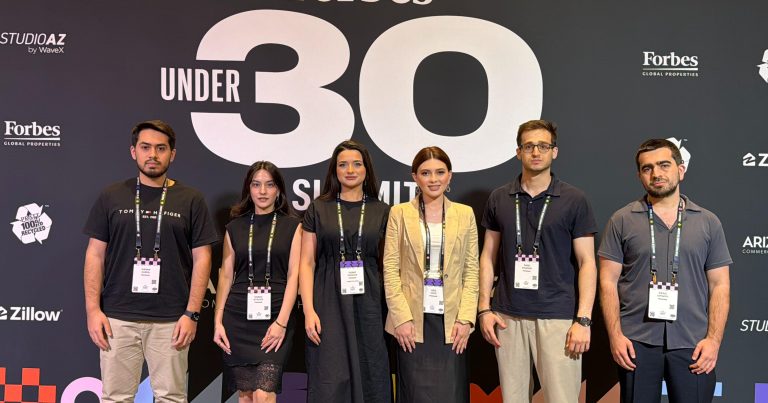 Azərbaycanlı mütəxəssis “Forbes Under 30 Summit”də ilkə imza atdı