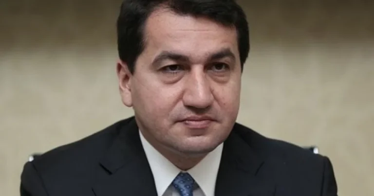 Hikmət Hacıyev WUF13 çərçivəsində Gəncə ilə bağlı video paylaşıb Hikmət Hacıyev WUF13 çərçivəsində Gəncə ilə bağlı video paylaşıb