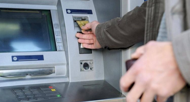 Bu şəxslərə hər ay 1700 manat ödənilir