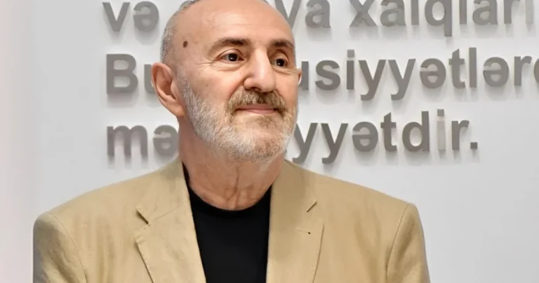 Akif İslamzadə xəstəxanaya yerləşdirildi