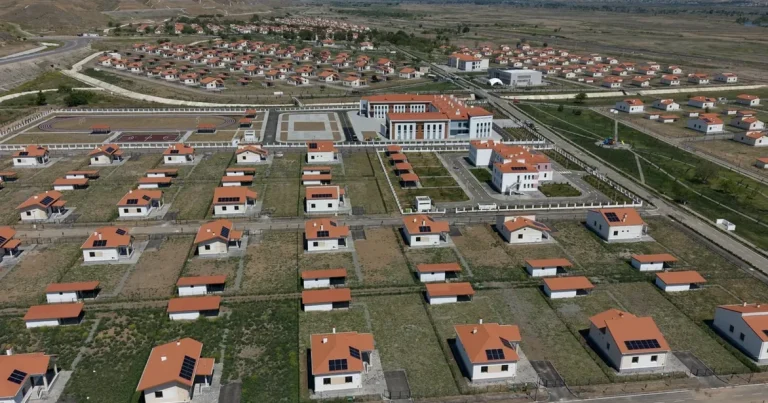 İlham Əliyev və Mehriban Əliyeva Cəbrayıl rayonuna səfər ediblər