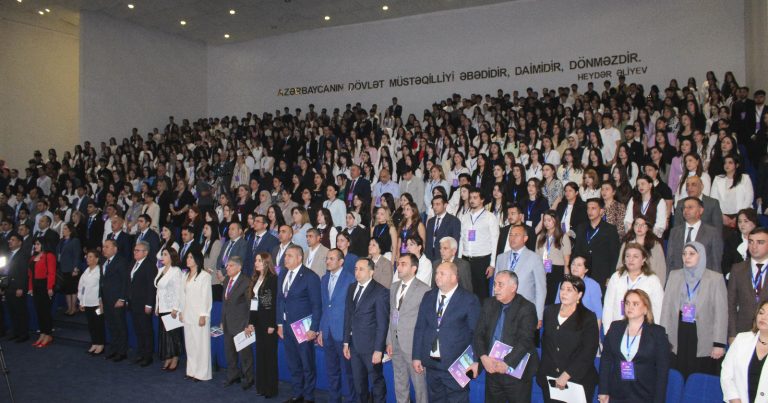 Mingəçevir Dövlət Universitetində beynəlxalq elmi platforma: 23 ölkənin alim və tədqiqatçılarını bir araya gətirən konfrans başa çatdı Mingəçevir Dövlət Universitetində beynəlxalq elmi platforma: 23 ölkənin alim və tədqiqatçılarını bir araya gətirən konfrans başa çatdı