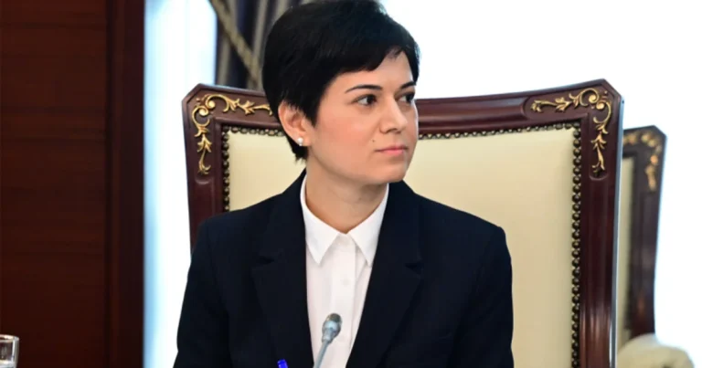 Təranə Əhmədova Səhiyyə Nazirliyindəki vəzifəsindən getdi