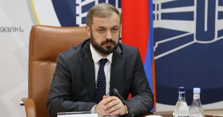 Erməni nazirdən SENSASİON ETİRAF: “Azərbaycan benzini olmasaydı…”