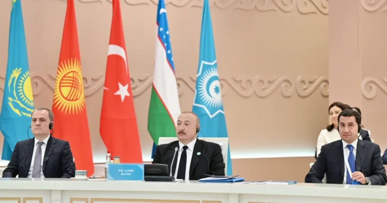 İlham Əliyev Türküstanda TDT-nin qeyri-rəsmi Zirvə görüşündə çıxış edib – FOTO