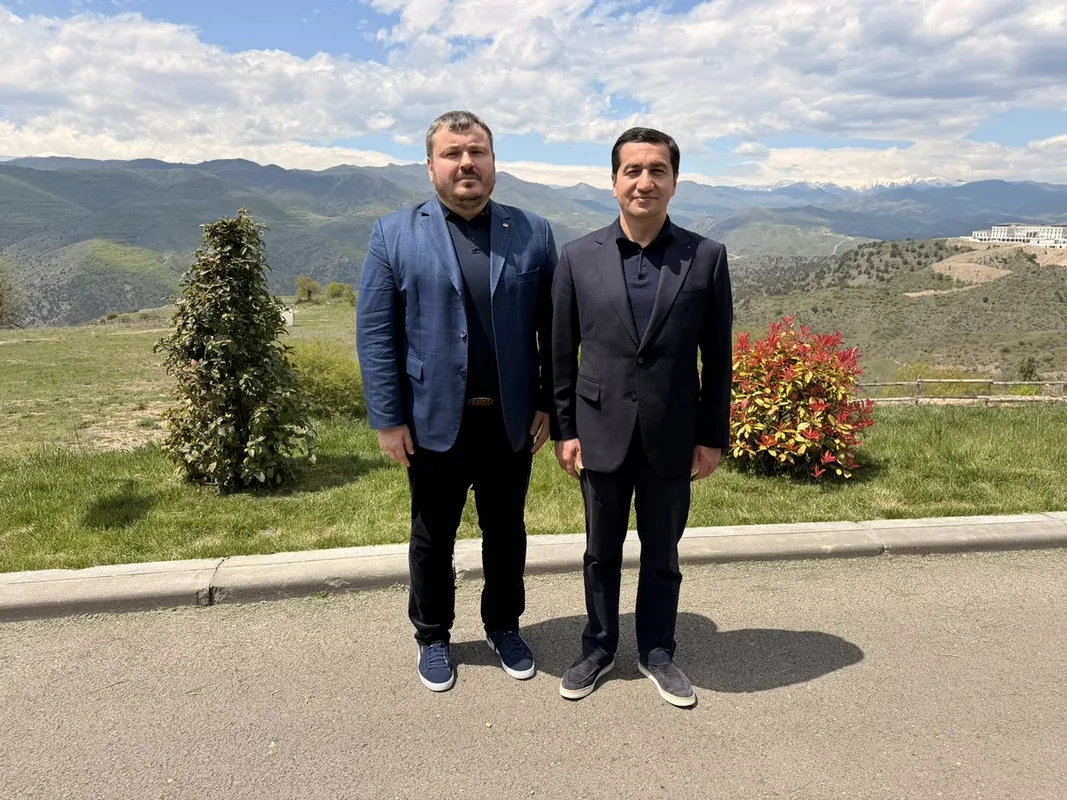 Yuri Qusev: “Qarabağdakı sürətli bərpa işləri Ukrayna üçün nümunə ola bilər”