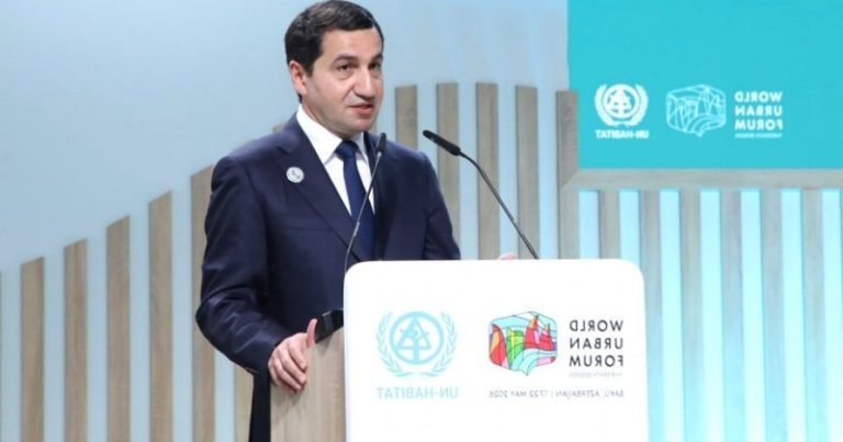 Hikmət Hacıyevdən quru sərhədlərinin açılması ilə bağlı AÇIQLAMA