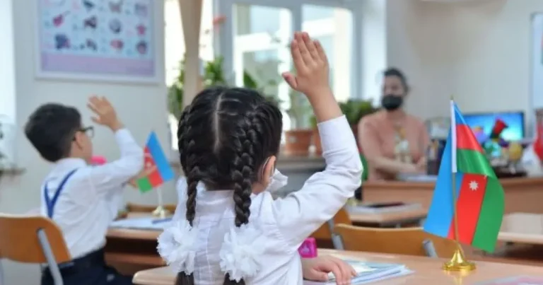 Övladı birinci sinfə gedəcək valideynlərin NƏZƏRİNƏ