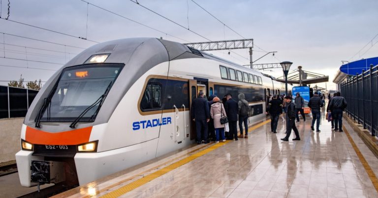 SİSTEM XƏTASI, yoxsa RÜŞVƏT ÜÇÜN “AYAQ YERİ”? – Ekspert rastlaşdığı faktları yazdı