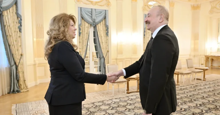Prezident İlham Əliyev Bolqarıstan Prezidenti İliyana Yotova ilə görüşüb