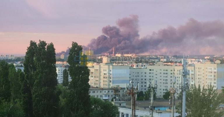 Ukrayna Rusiya yanacaq obyektlərinə yeni zərbələr endirib Ukrayna Rusiya yanacaq obyektlərinə yeni zərbələr endirib