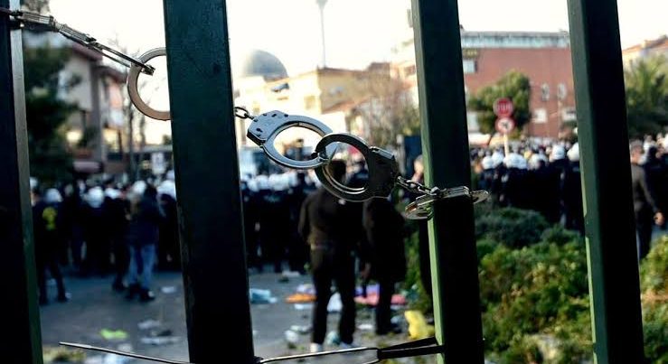 Türkiyədə unversitet tələbələri etiraz nümayişi keçiriblər