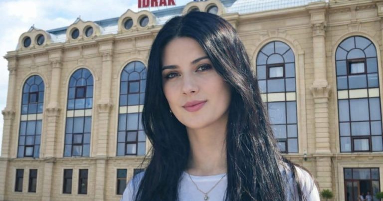 Şagird “İdrak”dakı müəllimi buna görə güllələyibmiş – VİDEO Şagird “İdrak”dakı müəllimi buna görə güllələyibmiş – VİDEO