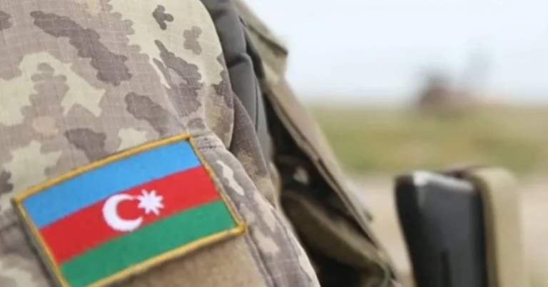Hərbi xidmətə yollanan bəzi şəxslərə üçaylıq məvacib həcmində MÜAVİNƏT VERİLƏCƏK