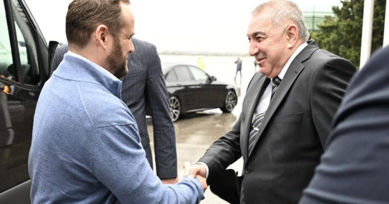 Oleksiy Kuleba Azərbaycana səfərə gəlib