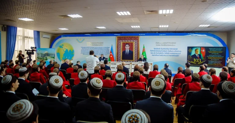 Türkmənistanda Heydər Əlievin anadan olmasının 103-cü ildönümünə həsr olunmuş tədbir keçirilib