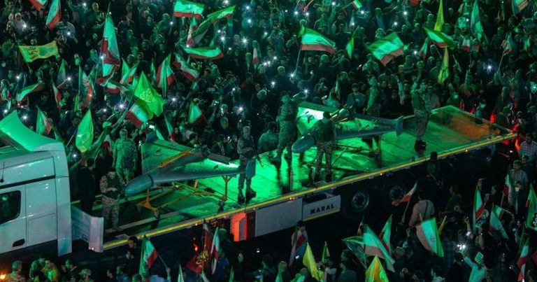 İran yeni PUA-nı nümayiş etdirdi: Təl-Əvivi vura bilər