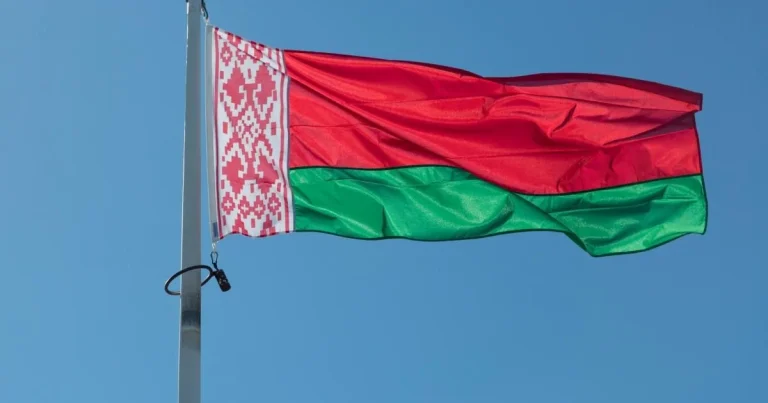 Belarusdan Ukraynaya sərt xəbərdarlıq: Sərhəd pozularsa, bütün hərbi potensialdan istifadə ediləcək
