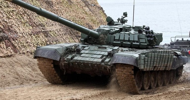 Hindistan köhnə T-72 tanklarını pilotsuz döyüş maşınlarına çevirir