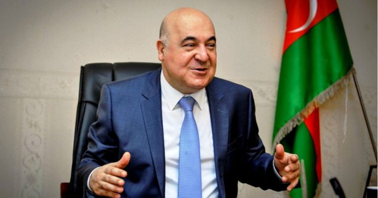 Abdullayevin paylaşımı diqqət çəkdi: sabiq nazirlərlə indiki məmurlar bir məclisdə – FOTO