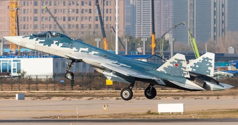Putin Hindistana Su-57 təklif edir: Moskva “məhdudiyyətsiz əməkdaşlıq” mesajı verir