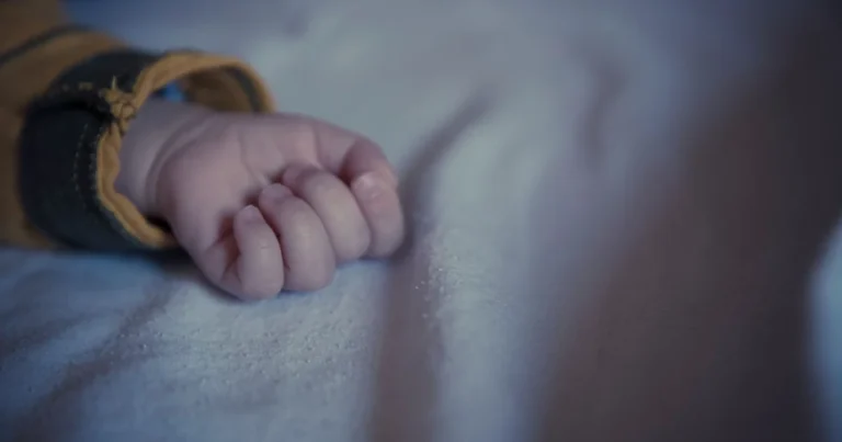Uşaq arabasında olan Atilla faciəli şəkildə həlak oldu – “Belə özbaşınalıq olmaz” – VİDEO