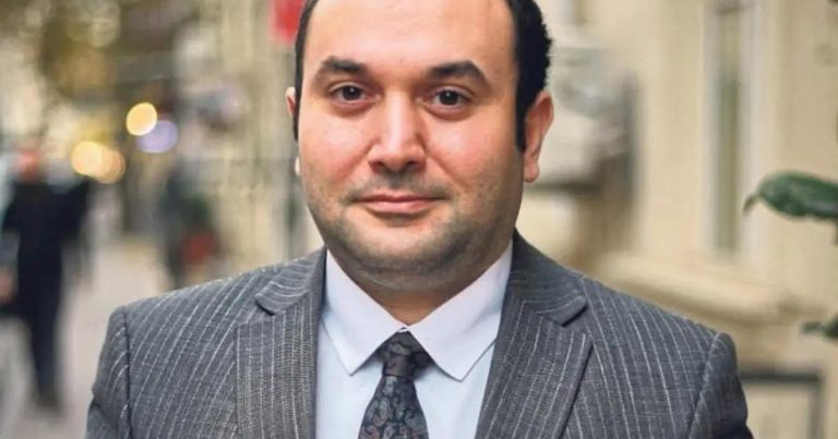 Bir Vətən, Bir Qəhrəman: Albert Aqarunov