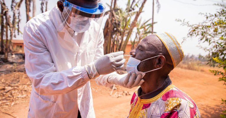 Yapon alimlərdən xəbərdarlıq: Ebola virusuna yoluxan şəxslər 30 gün ərzində Avropa və Asiyaya çata bilər