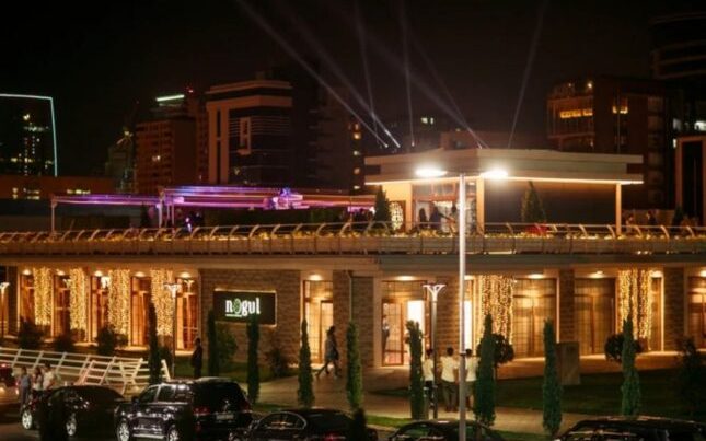 Noğul Lounge & Terrace rəhbərliyi öz kefindədir – İnsanlar səsdən beziblər – VİDEO