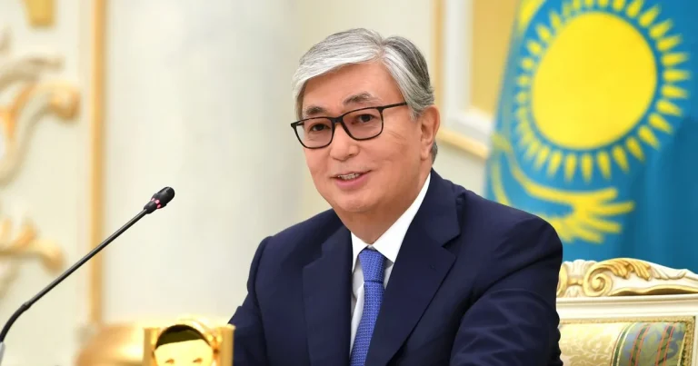 Tokayev Qazaxıstanda vitse-prezident vəzifəsini təsdiq edən qanunu imzalayıb