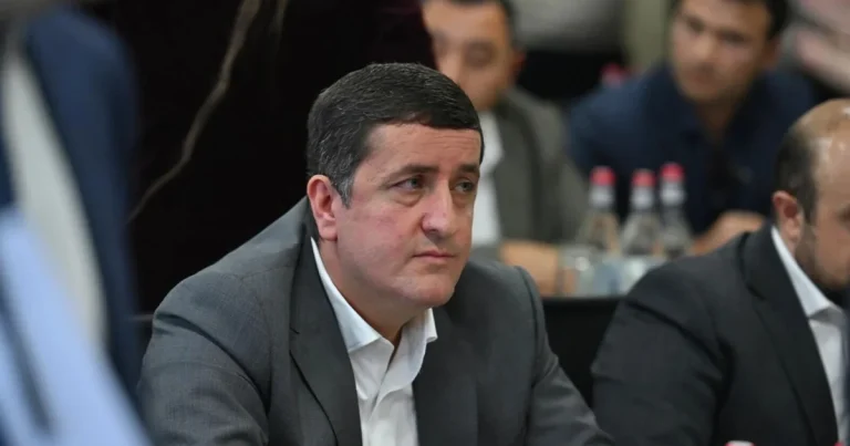 “Güclü Ermənistan” blokunun nümayəndəsi Kazinyan həbs edilib